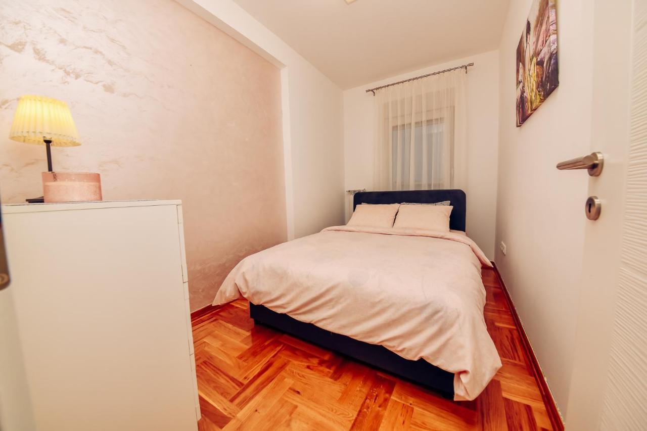 Ferienwohnung Apartman A9 Lux Banja Koviljača Exterior foto